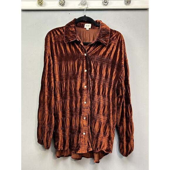 BiBi Oversized Shirt Womens Small‎ Wrinkle Effect Tiered Shirred Velvet Buttoned - Picture 1 of 8